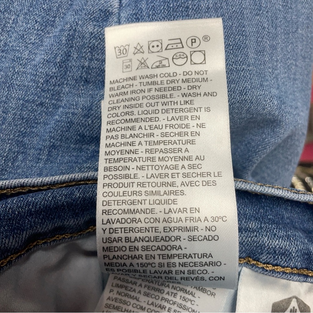 Levi's Blue Boot Cut Jeans with Classic Stitching Sz 24W - Picture 3 of 7